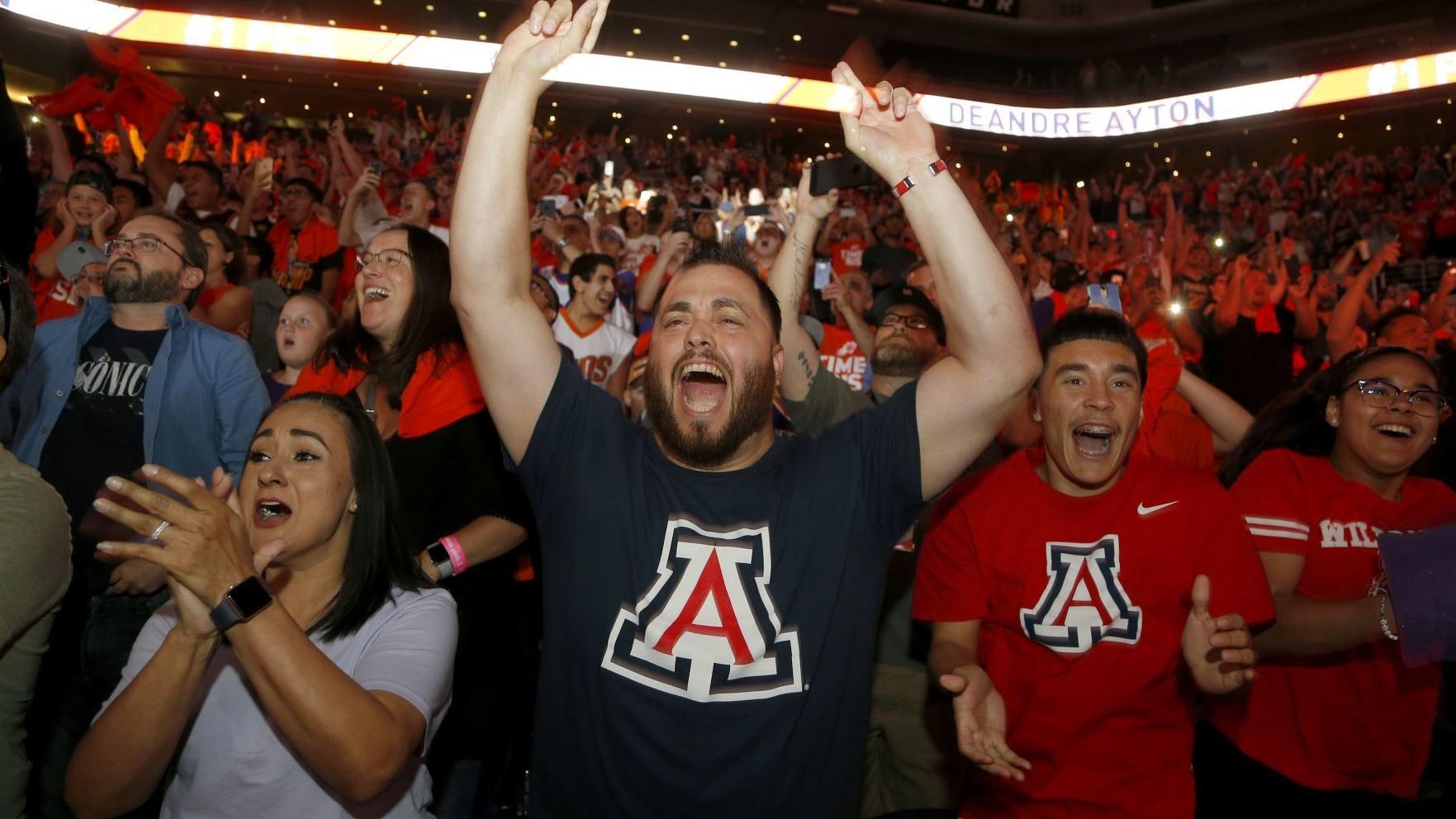 'We haven't had a guy like that since ever': Suns fans thrilled with Deandre Ayton pick